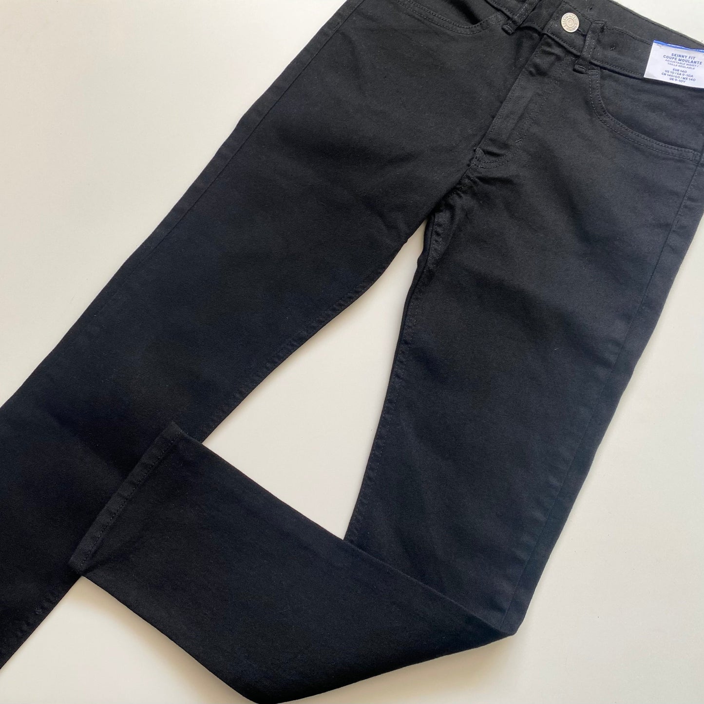 Jeans H&M 9-10 ans (NEUF)