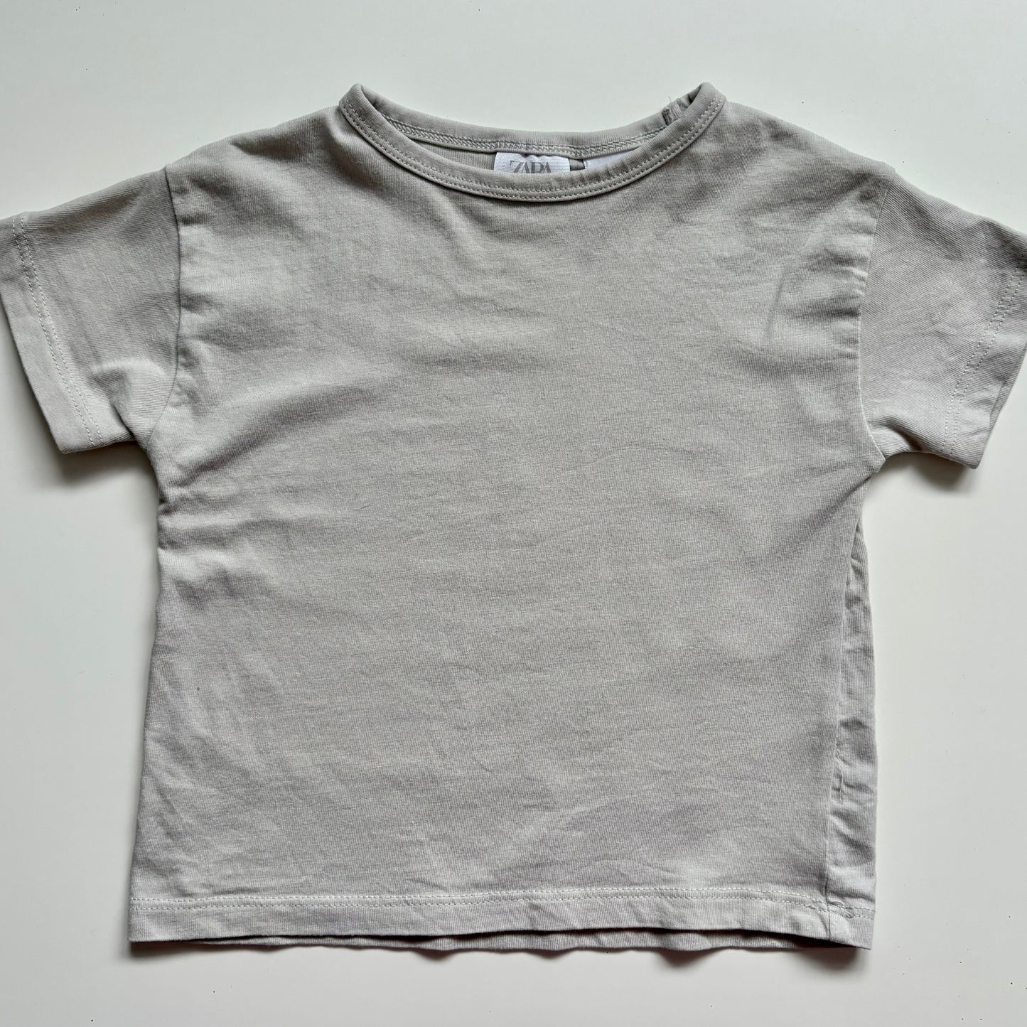 T-Shirt Zara | 9-12 mois (gris pâle)