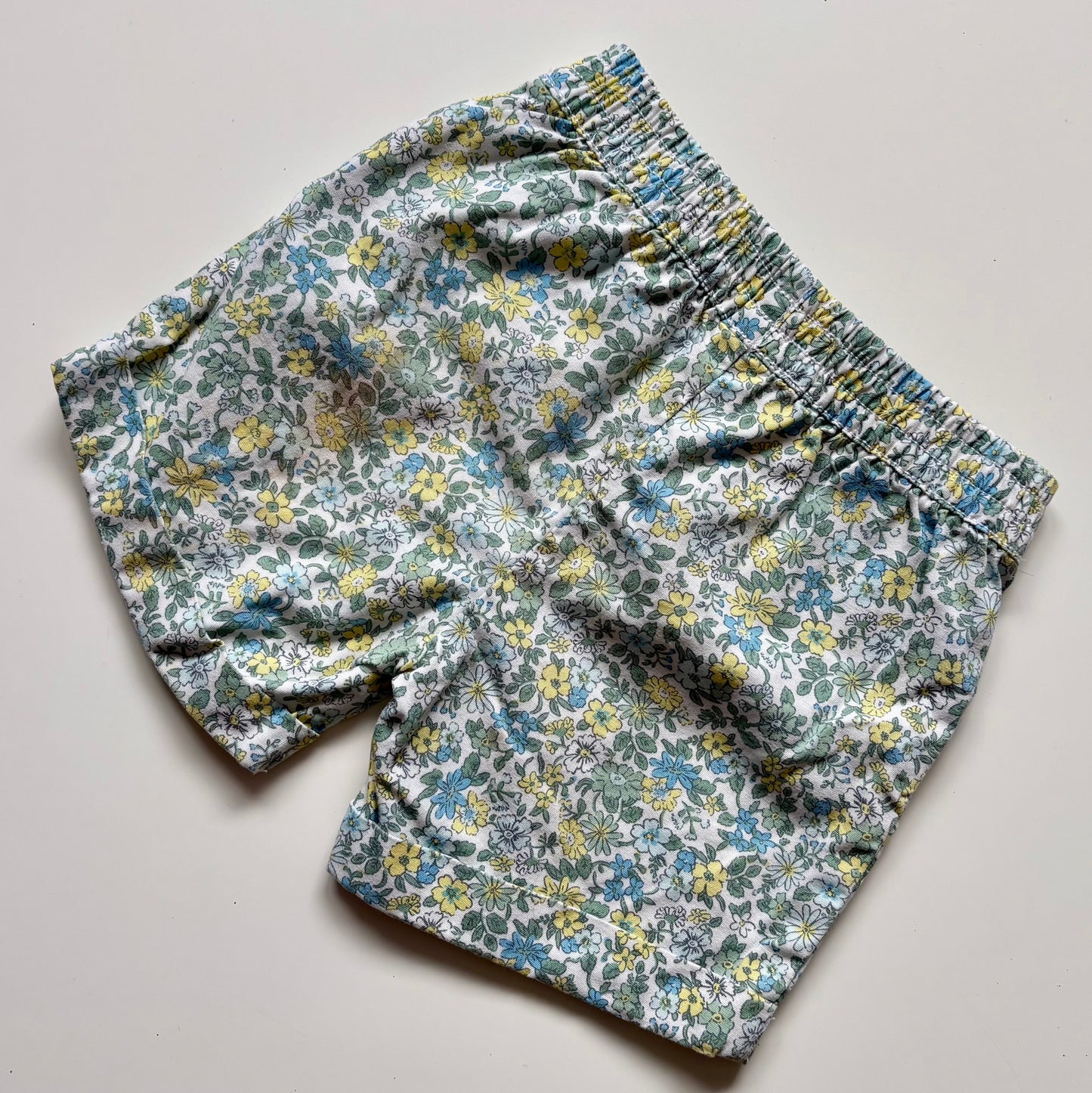 Short Carters | 18 mois (fait grand)