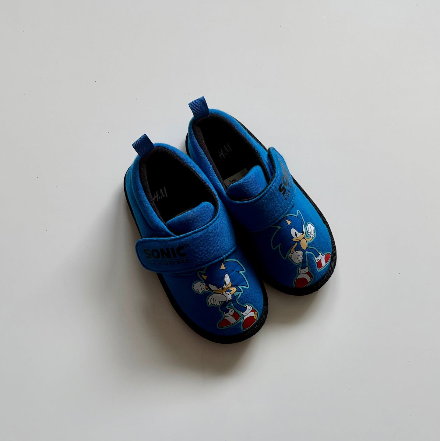 Pantoufles H&M x Sonic | Taille 11-12US