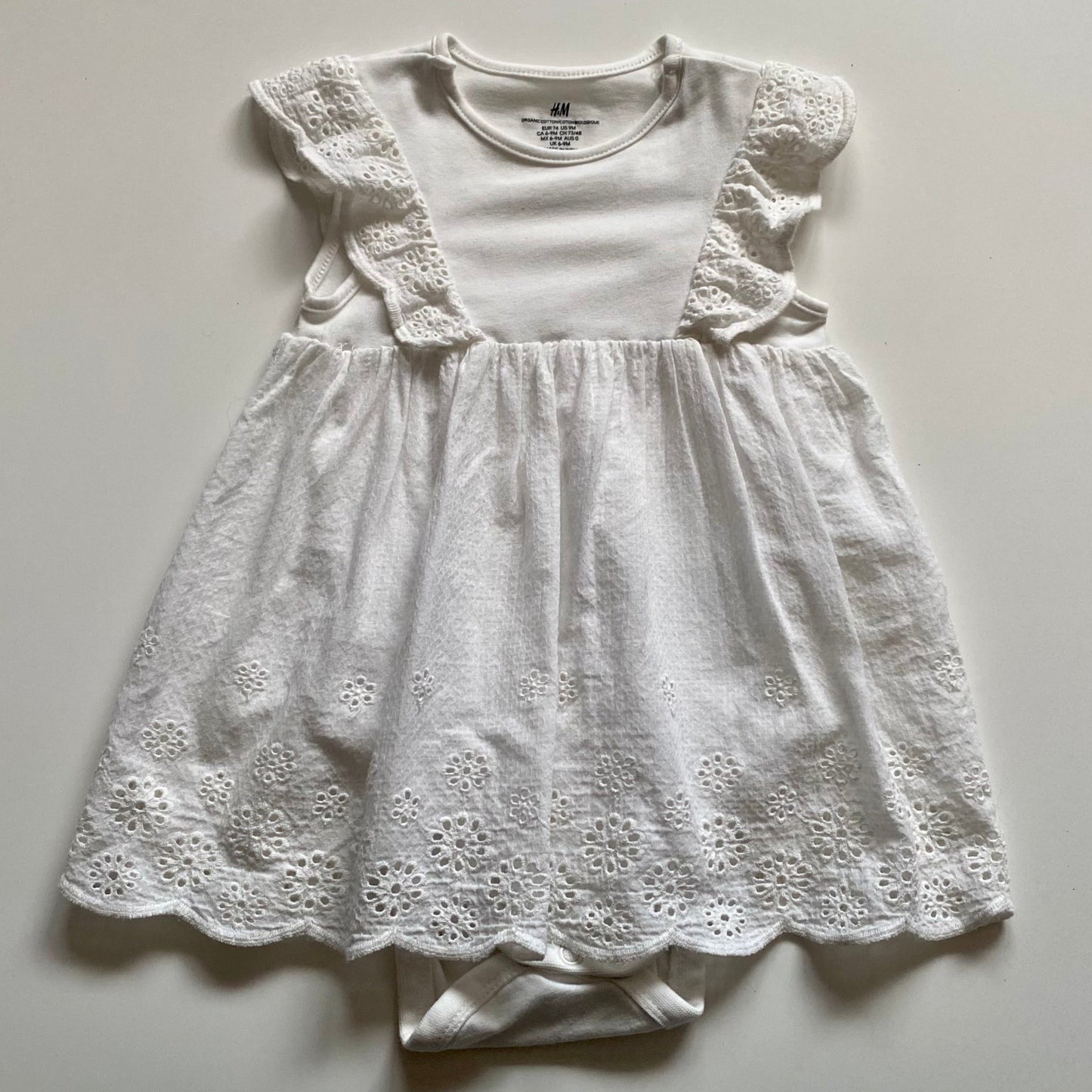 Robe H&M 6-9 mois