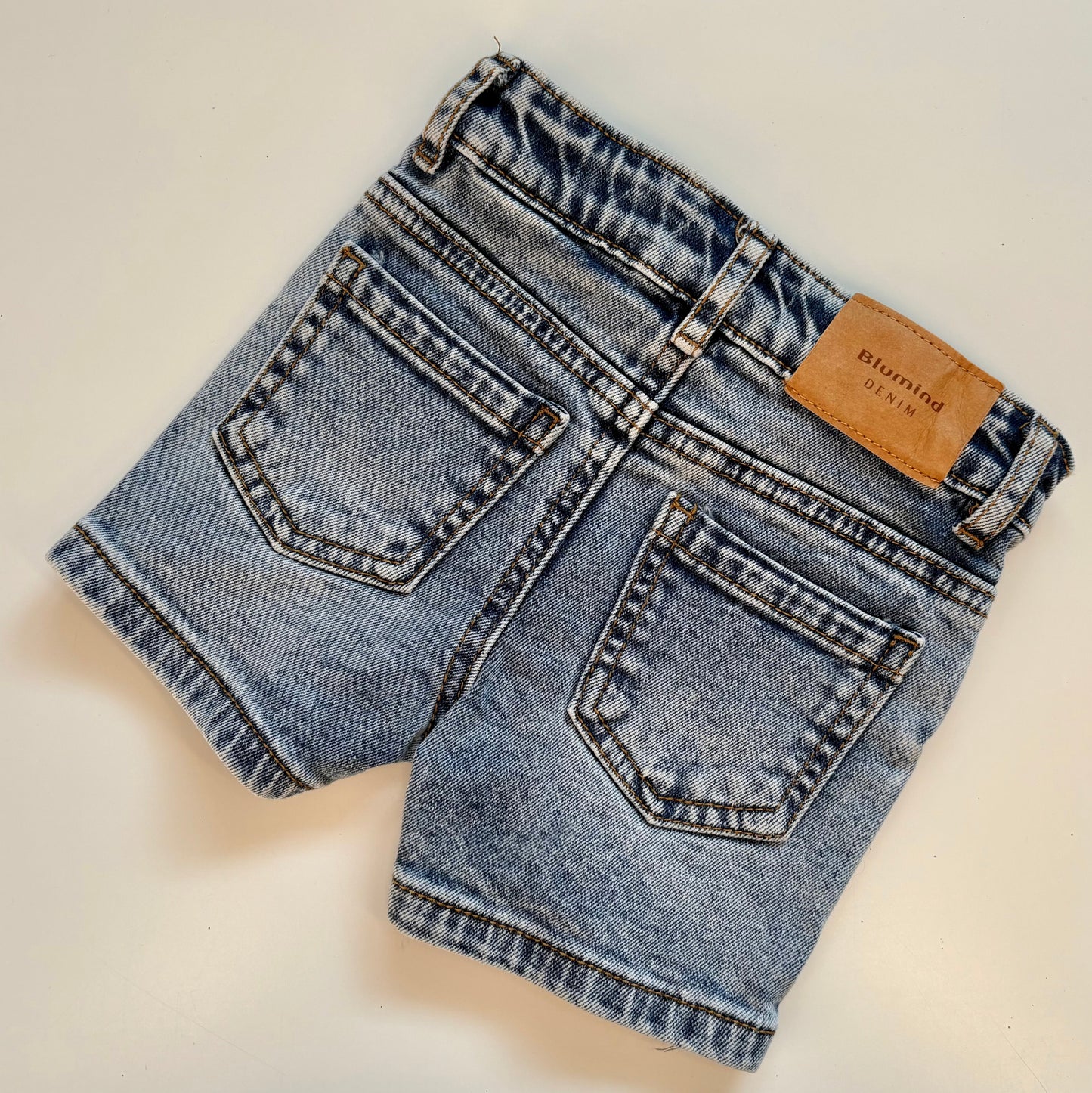 Short Blumind | 12 mois (fait grand)