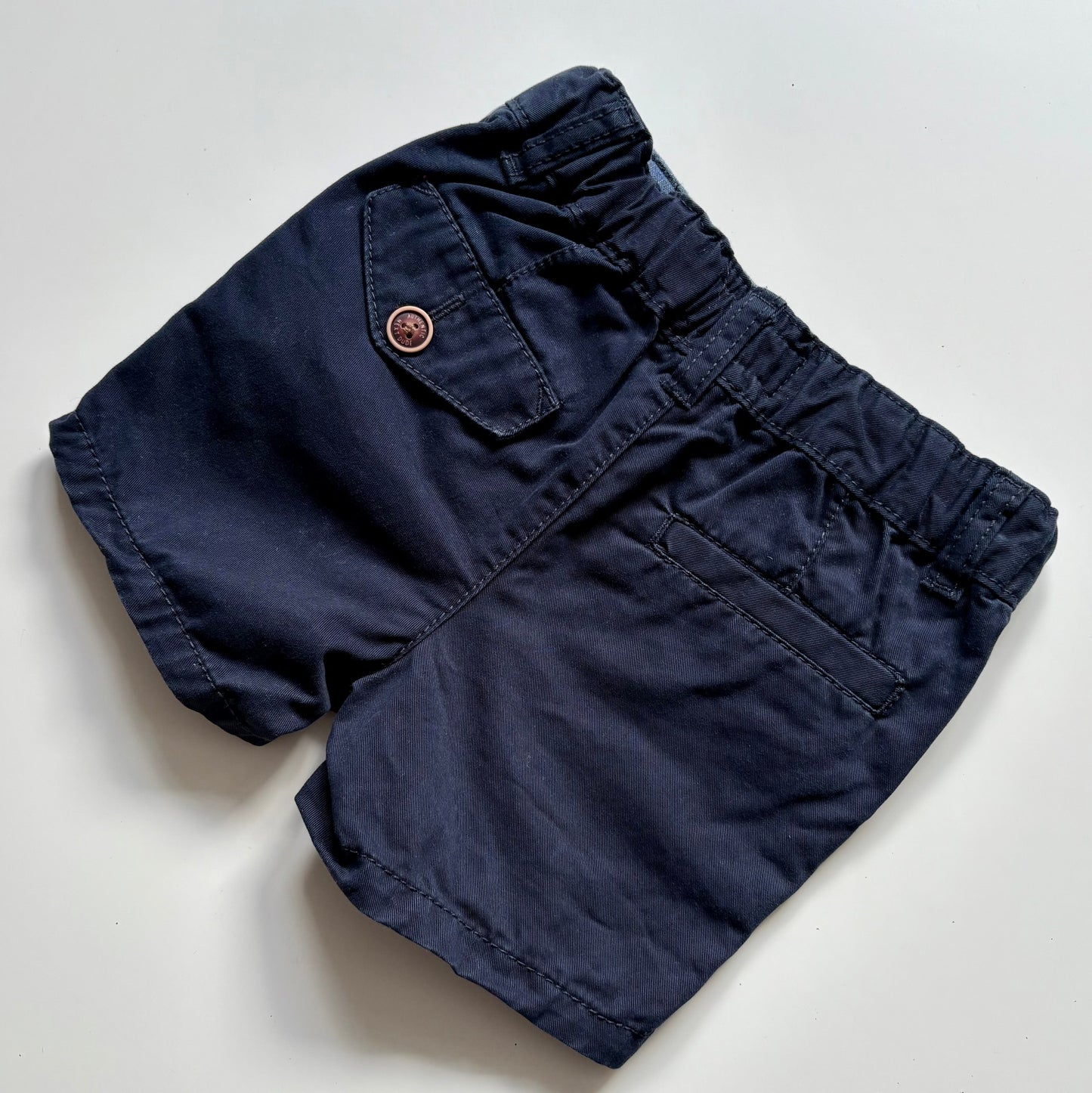 Short Next | 12-18 mois