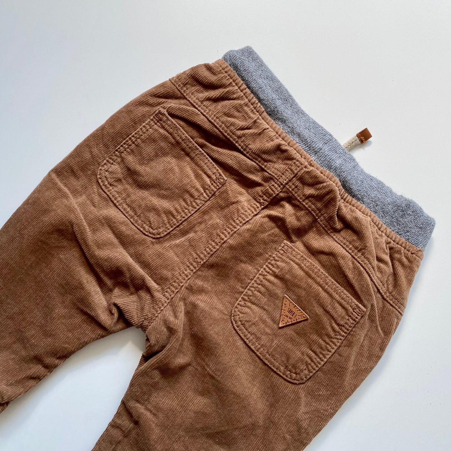 Pantalon en corduroy Zara | 3-6 mois