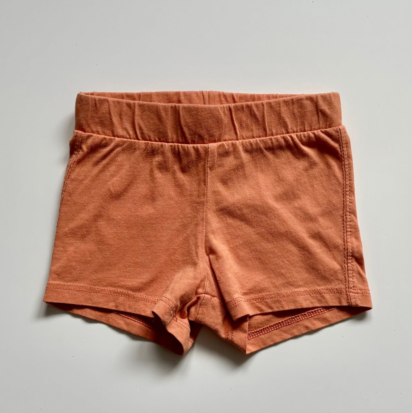 Short H&M | 4-6 mois (fait grand)