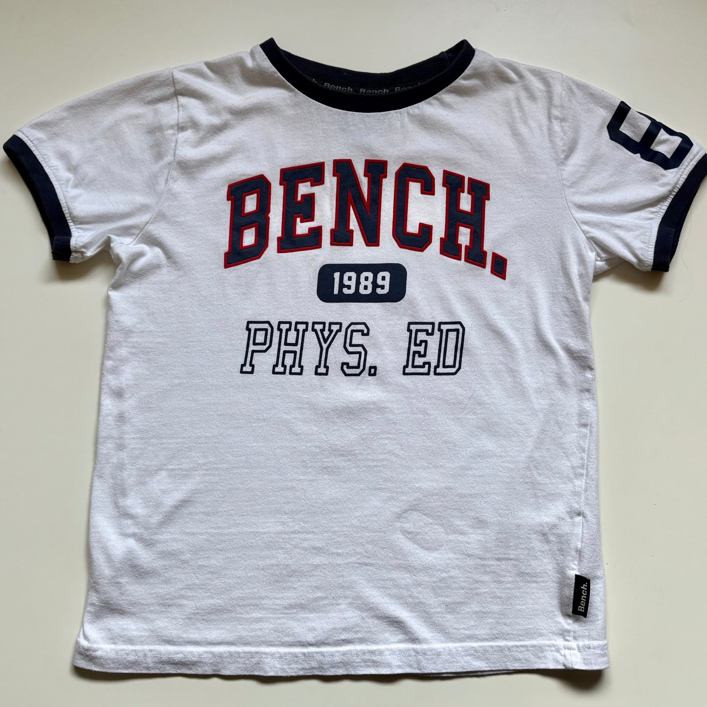 T-Shirt Bench. | 9-10 ans