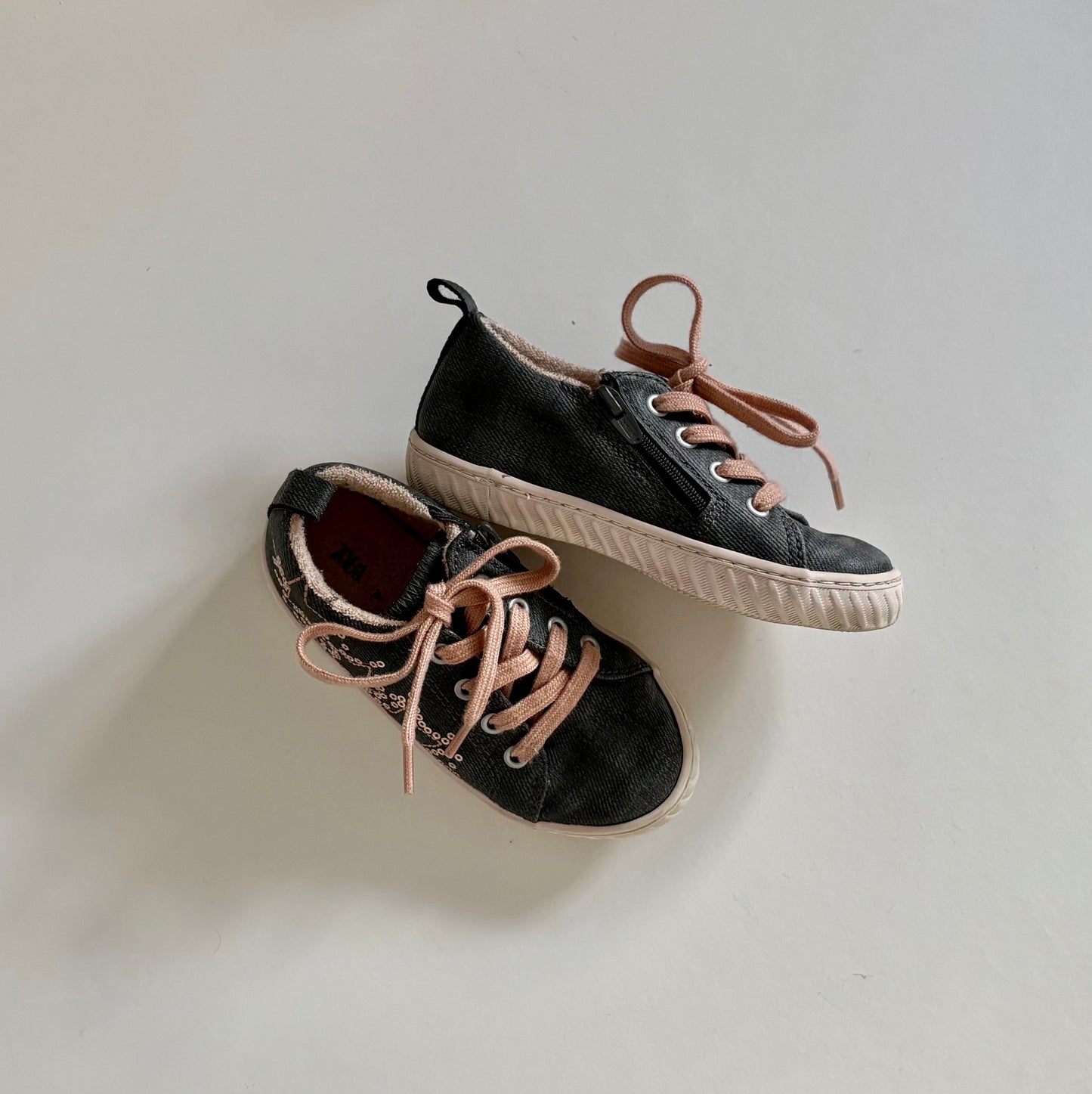 Chaussures Zara | Taille 7.5US