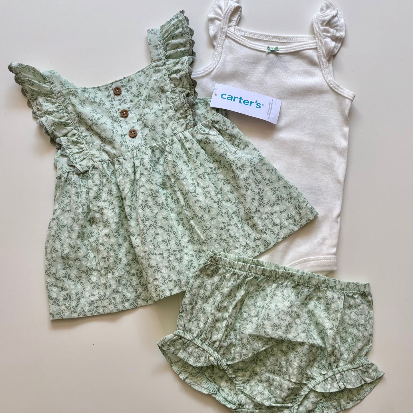 Ensemble Carters | 9 mois (NEUF)