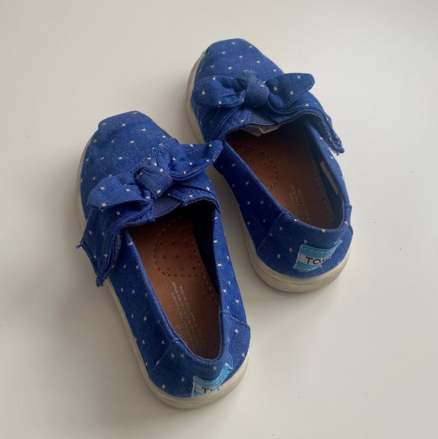 Chaussures TOMS, Taille 8US