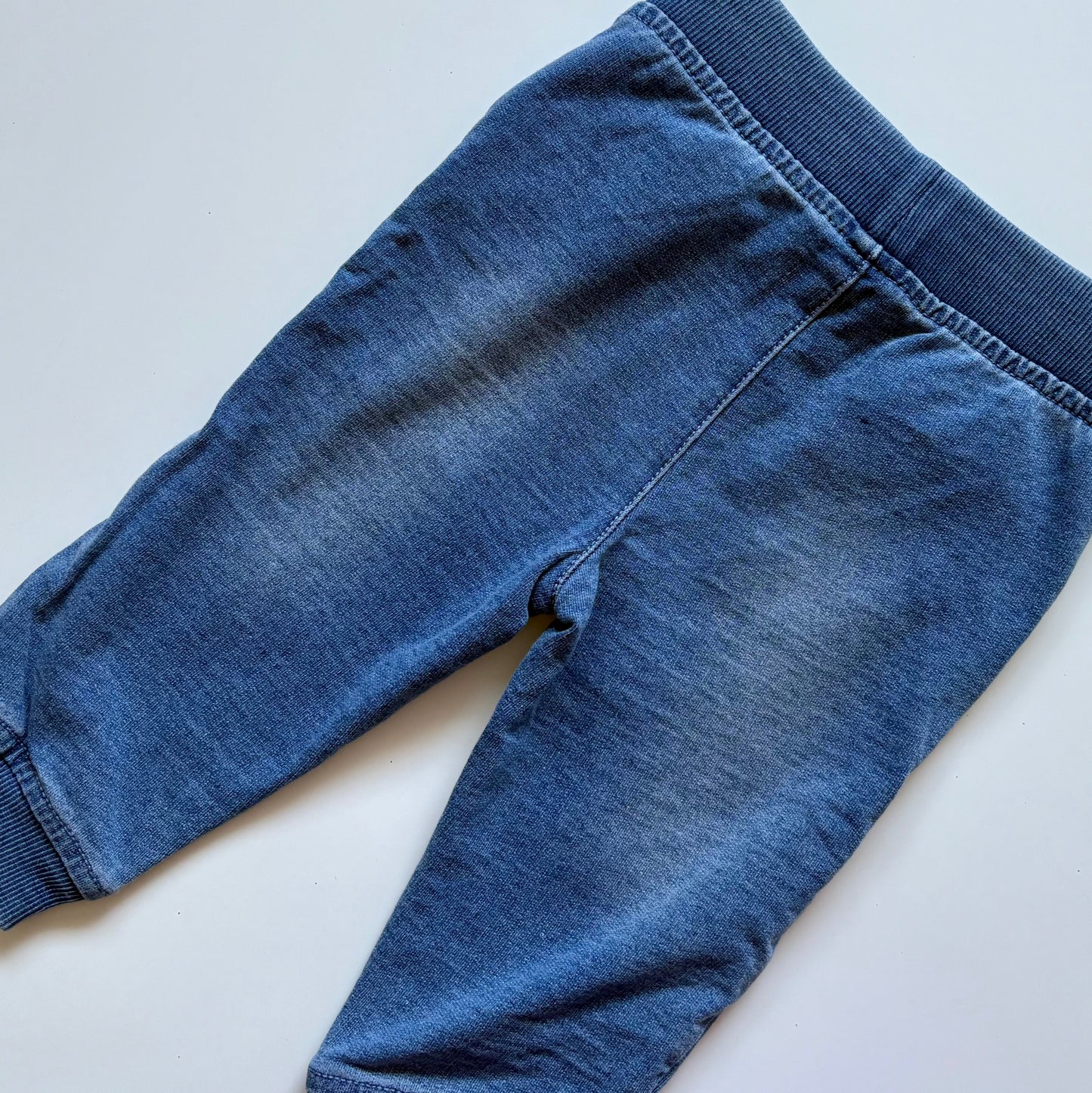 Jeans George | 6-12 mois (fait grand)