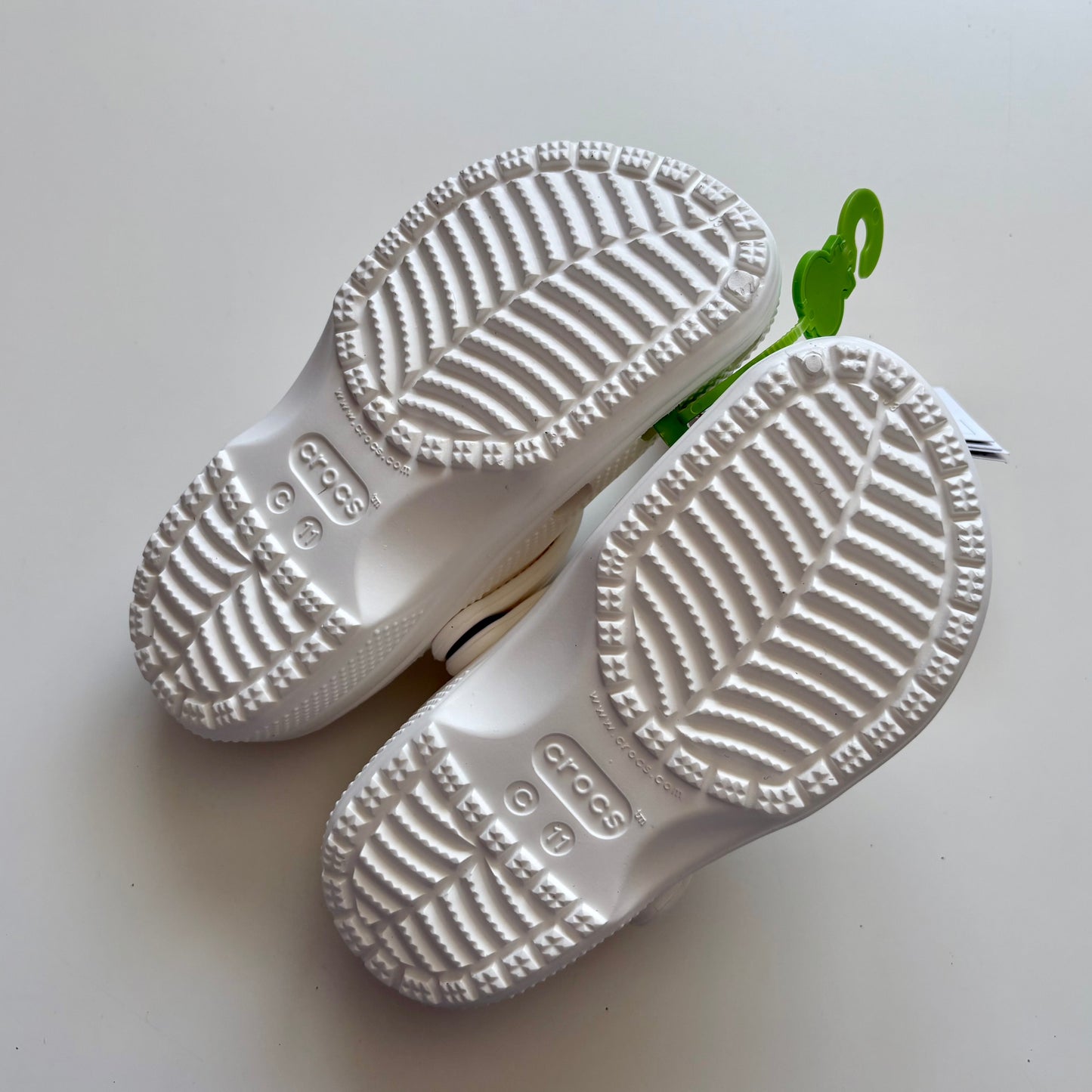 Chaussures Crocs | Taille 11C (NEUF)