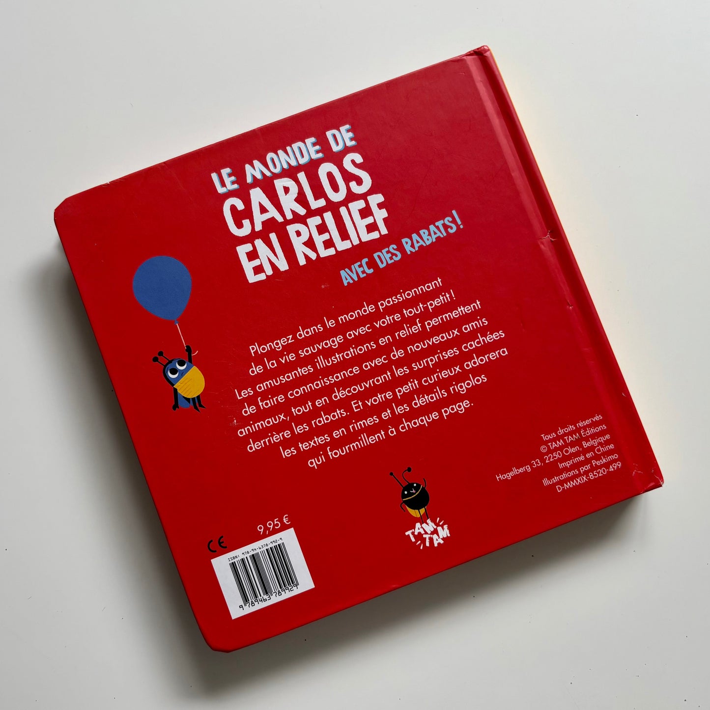Livre cartonné - Le monde de marcel en relief ( avec relief & rabats)