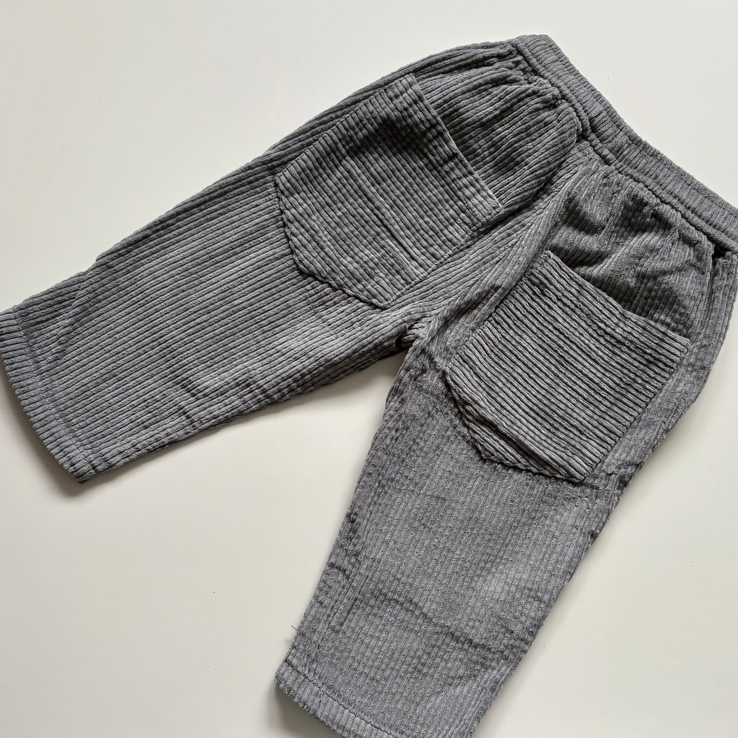 Pantalon en corduroy Zara | 12-18 mois