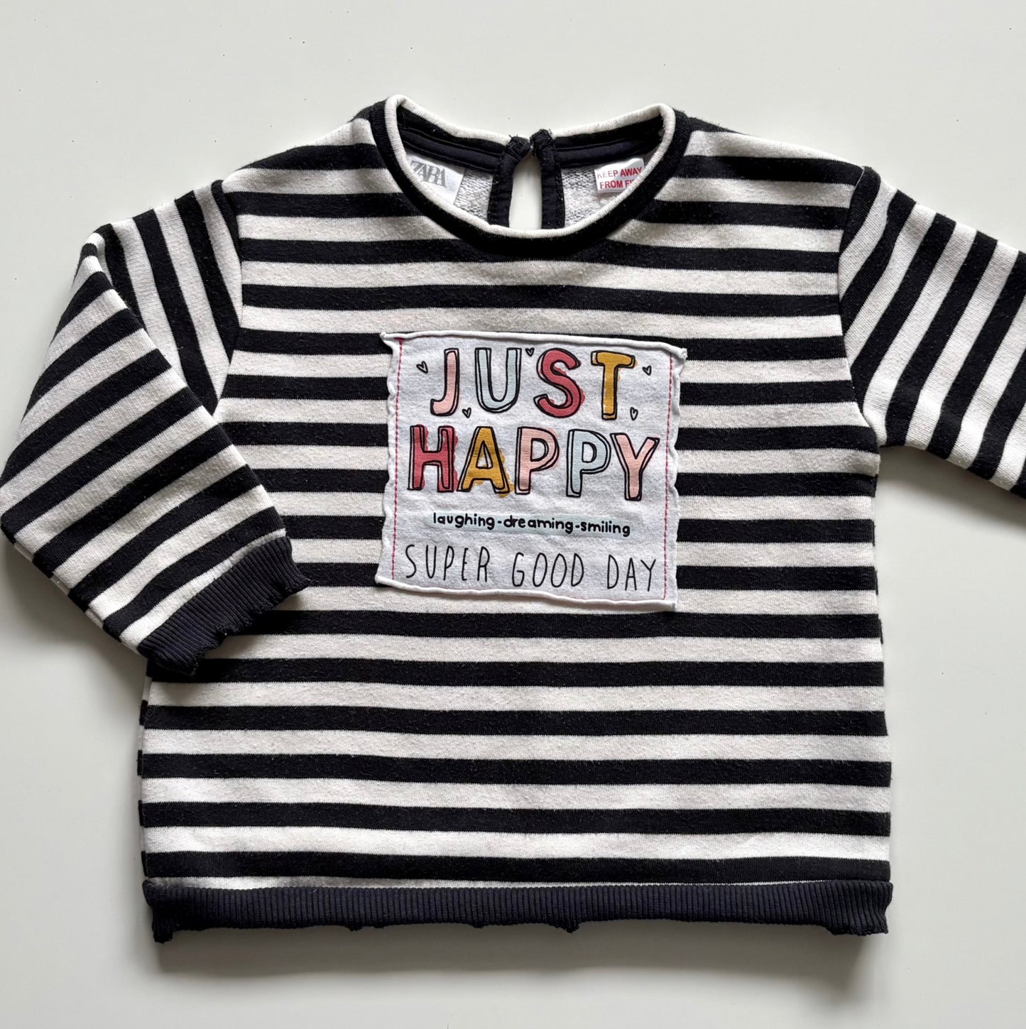 Pull Zara 9-12 mois (fait grand)