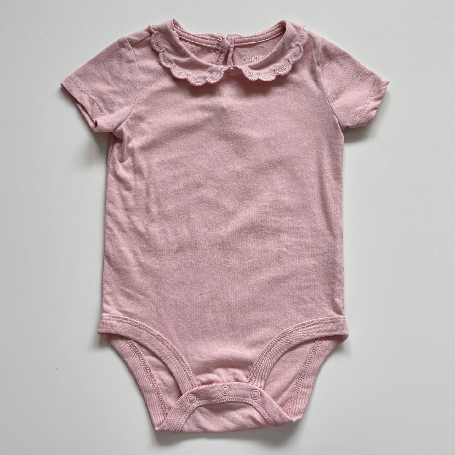 Cache-couche Oshkosh | 12 mois