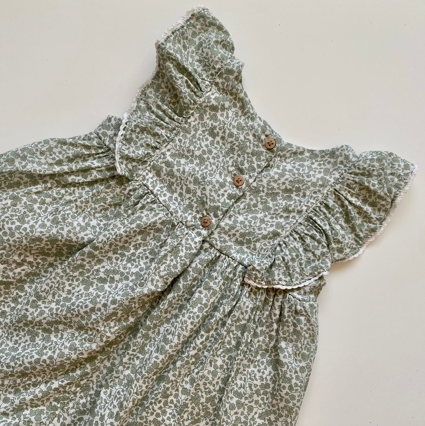 Robe H&M | 4-6 mois (fait grand)