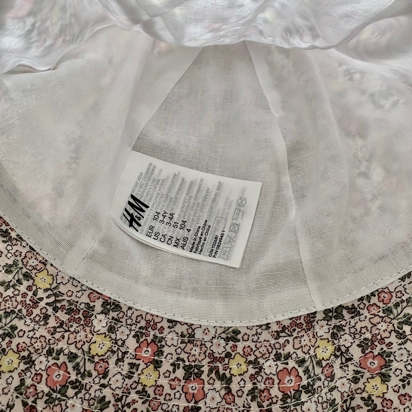 Chapeau 'petites fleurs' H&M | 3-4 ans (NEUF)