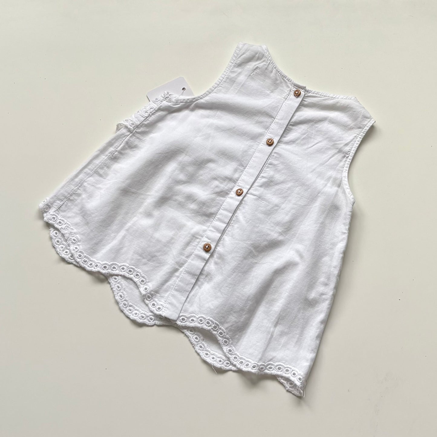 Camisole à broderies Zara | 18-24 mois (voir dos)