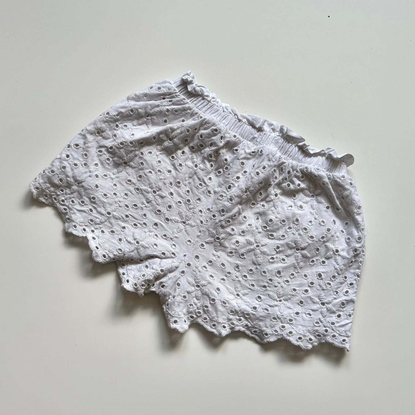 Short avec broderies Zara | 3-4 ans