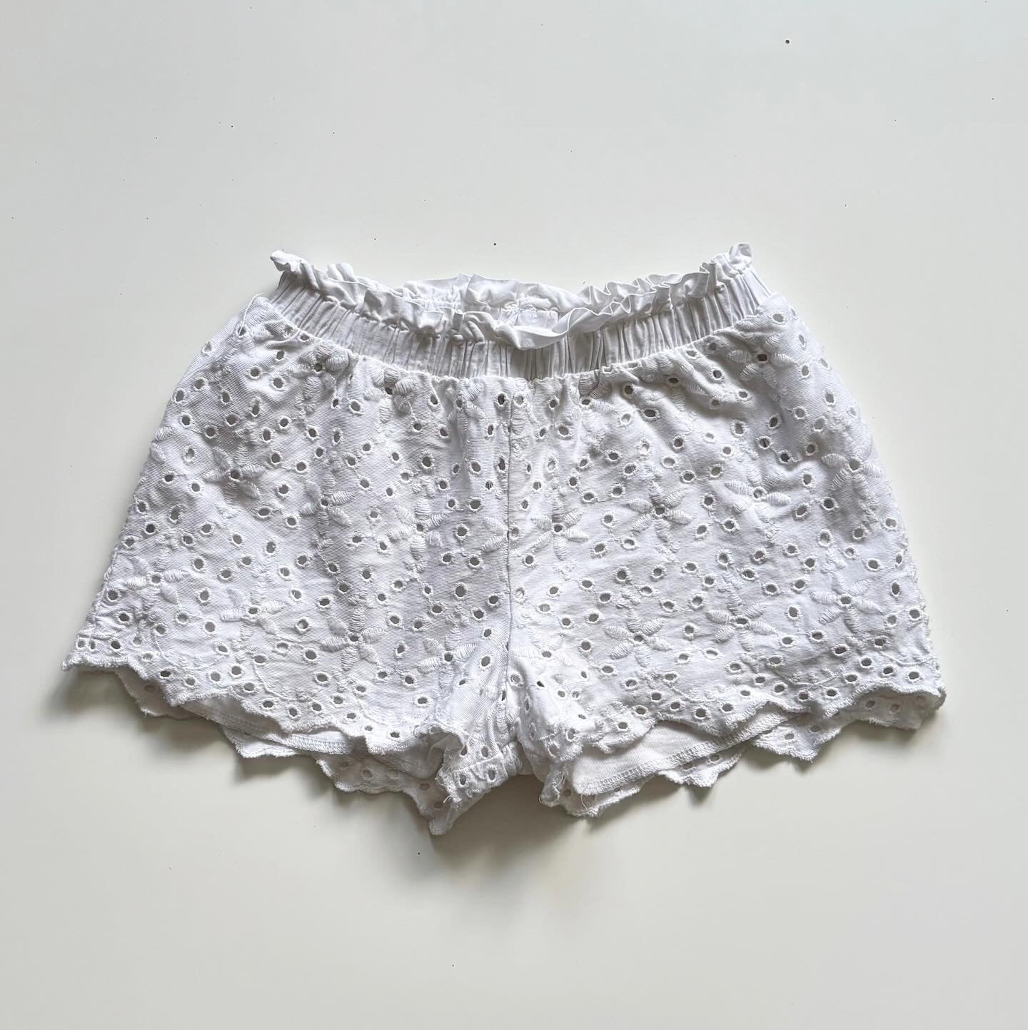 Short avec broderies Zara | 3-4 ans