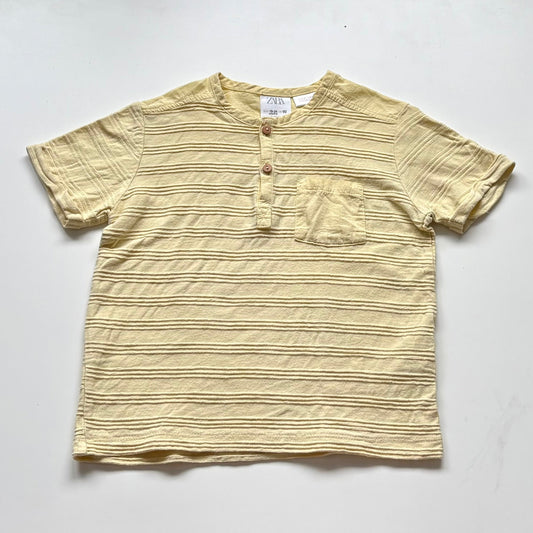 T-Shirt Zara | 18-24 mois (fait grand)