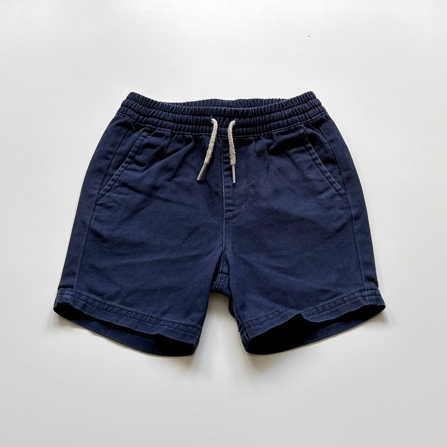 Short Old Navy | 2 ans (fait grand)