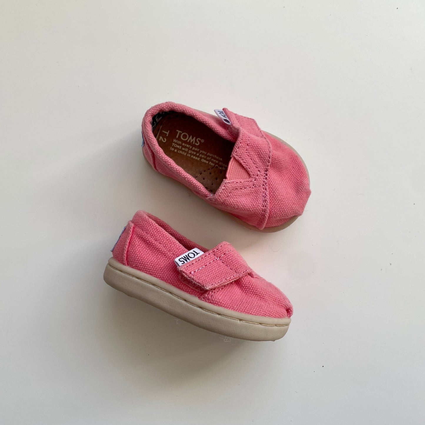 Chaussures TOMS | Taille 2US (3-6 mois)
