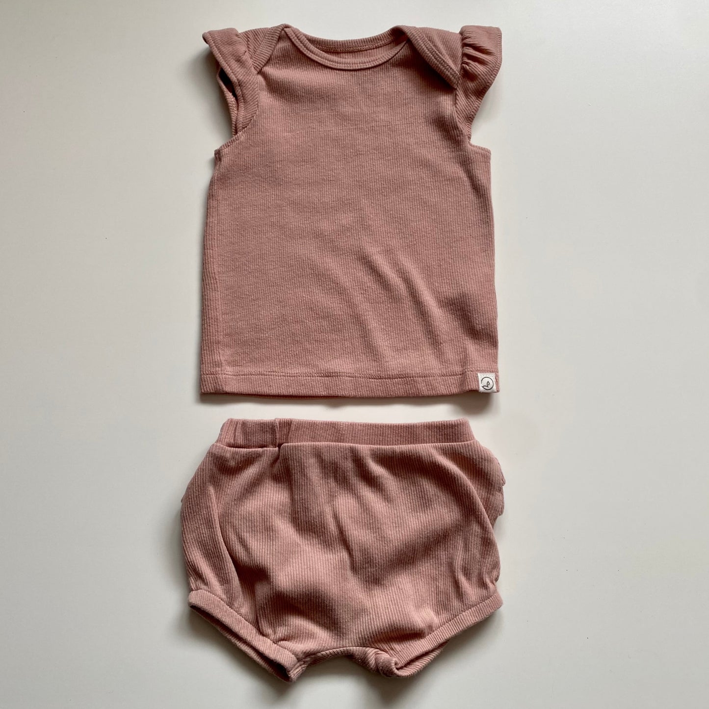 Ensemble Little Planet | 6 mois