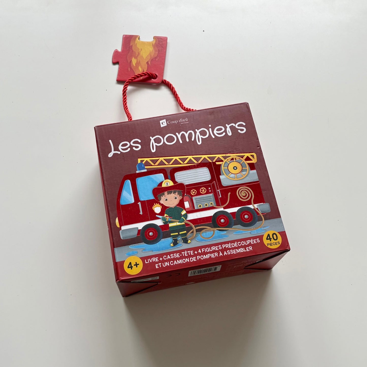 Casse-tête & livre cartonné : Les pompiers (40 morceaux)
