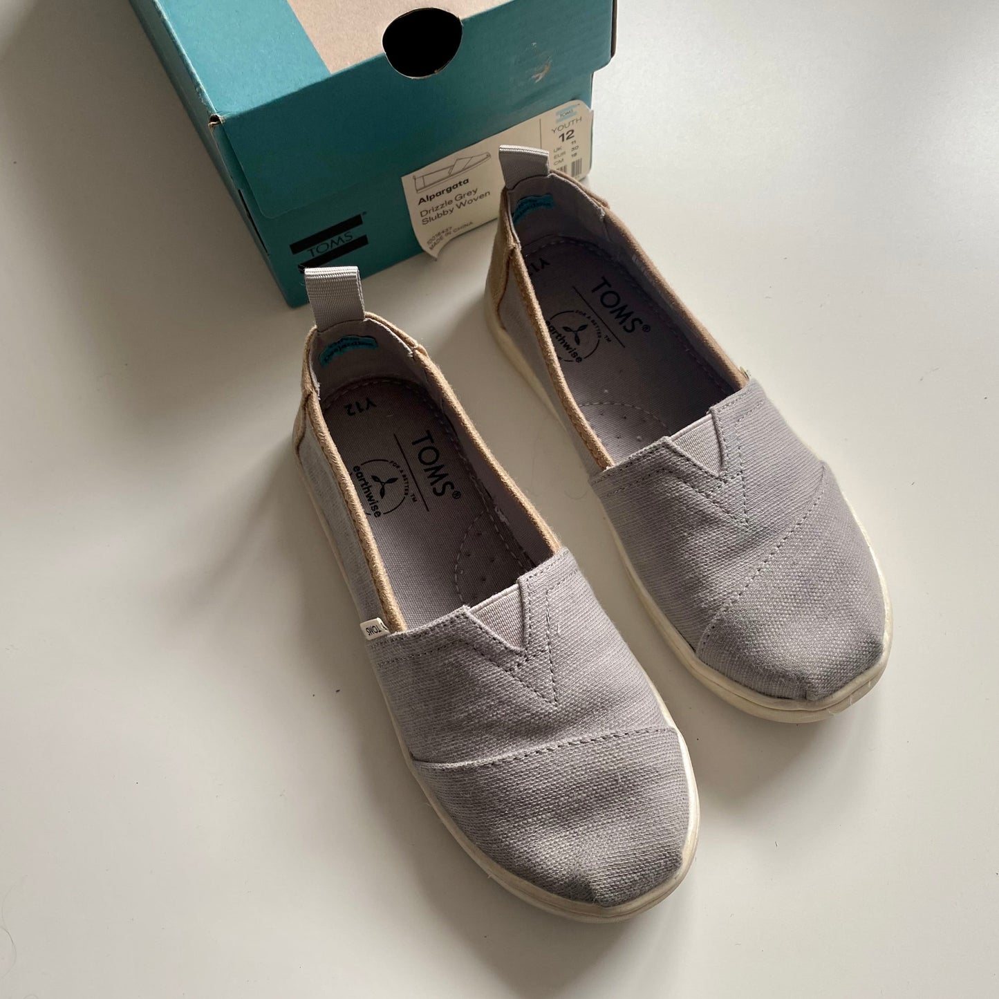 Chaussures Toms, Taille 12US