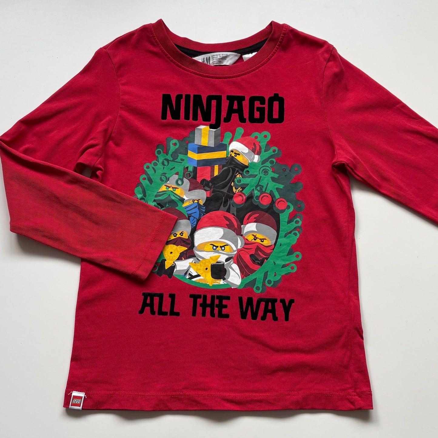 Chandail H&M x Lego Ninjago | 4-6 ans (fait grand)