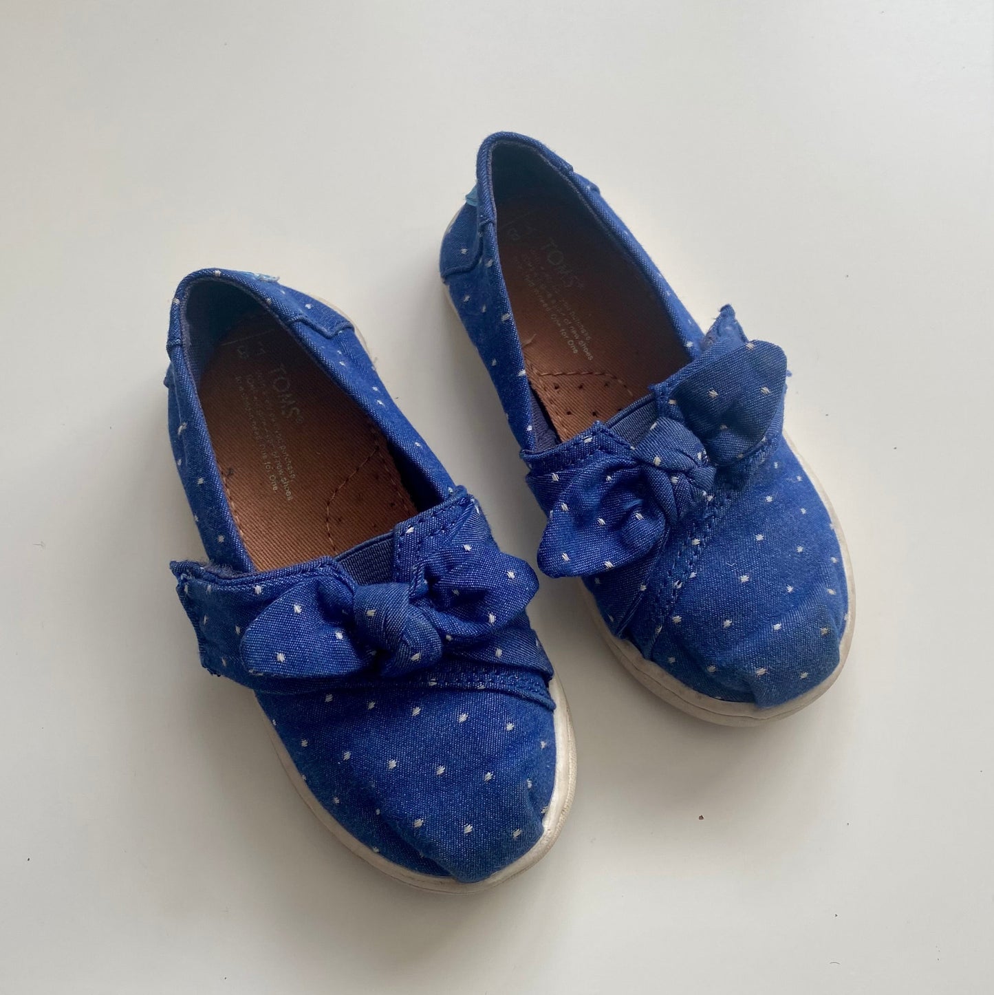Chaussures TOMS, Taille 8US
