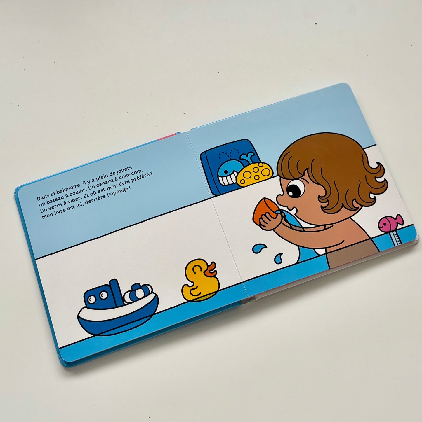 Livre cartonné - Le bain (Mes tout p'tits docs)