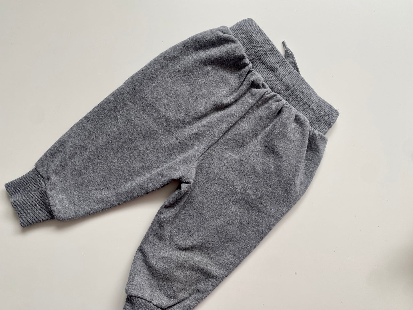 Jogger Tag | 12 mois