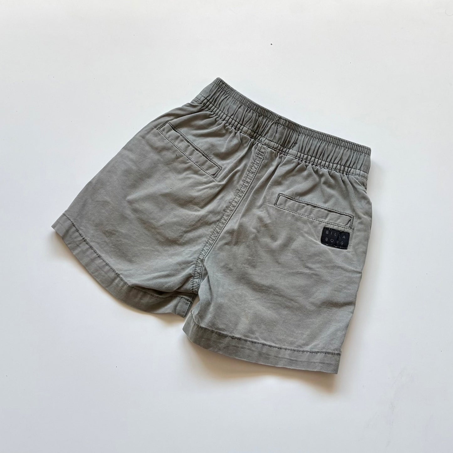 Short Billabong | 2 ans
